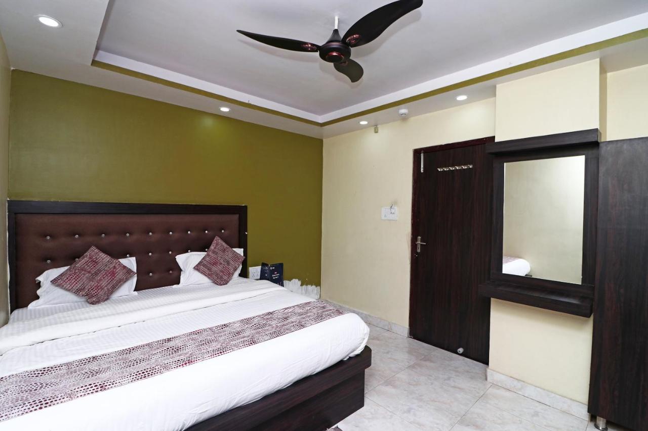 Oyo 15169 Hotel Rk Inn Lucknow Esterno foto