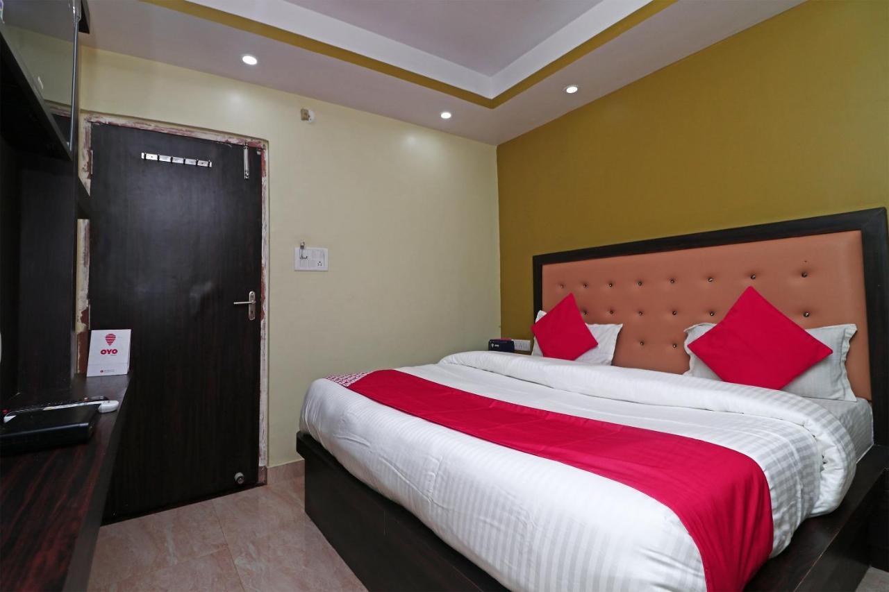Oyo 15169 Hotel Rk Inn Lucknow Esterno foto