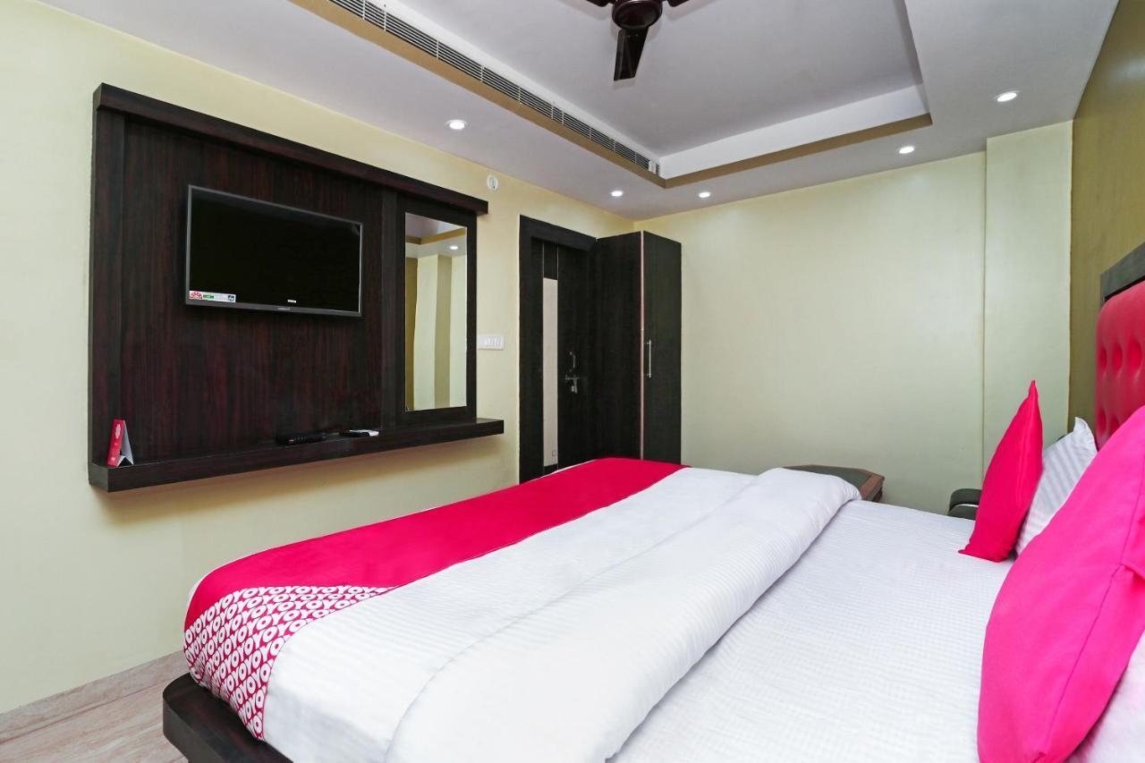 Oyo 15169 Hotel Rk Inn Lucknow Esterno foto